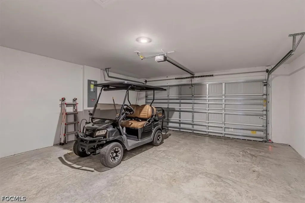 19504 Hinkley Drive Estero FL 33928