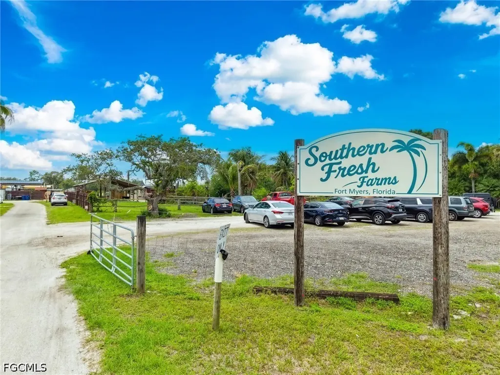 12351 Caisson Lane Fort Myers FL 33912