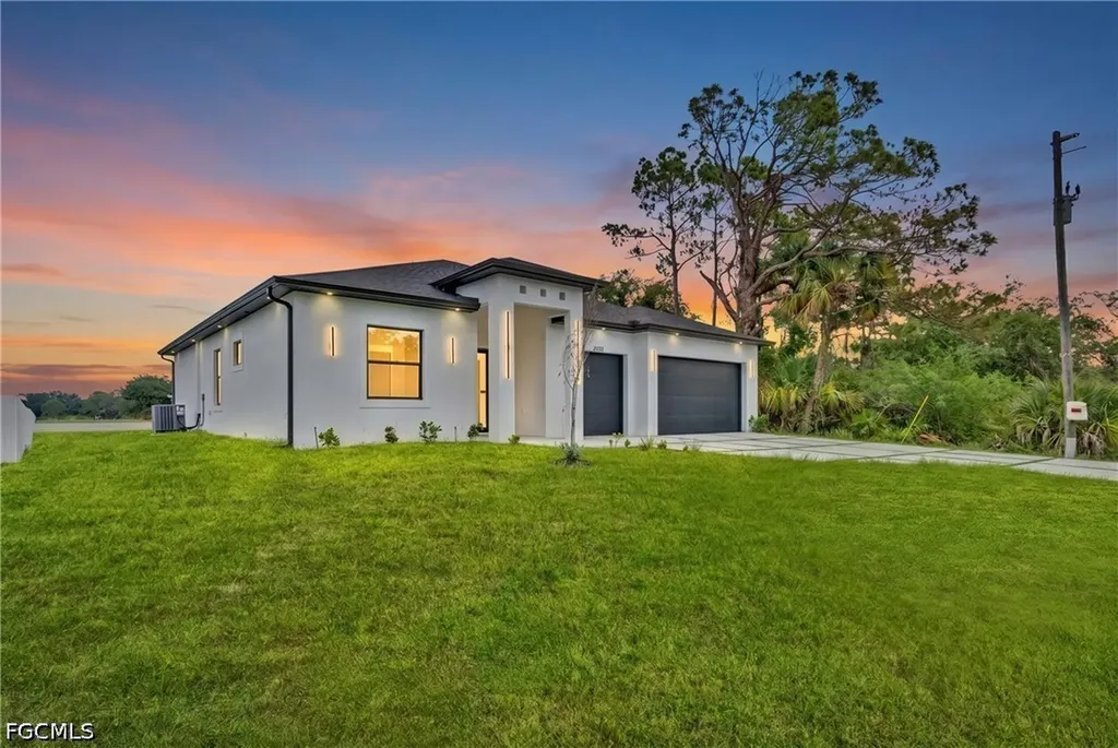 6037 N Moss Circle Labelle FL 33935
