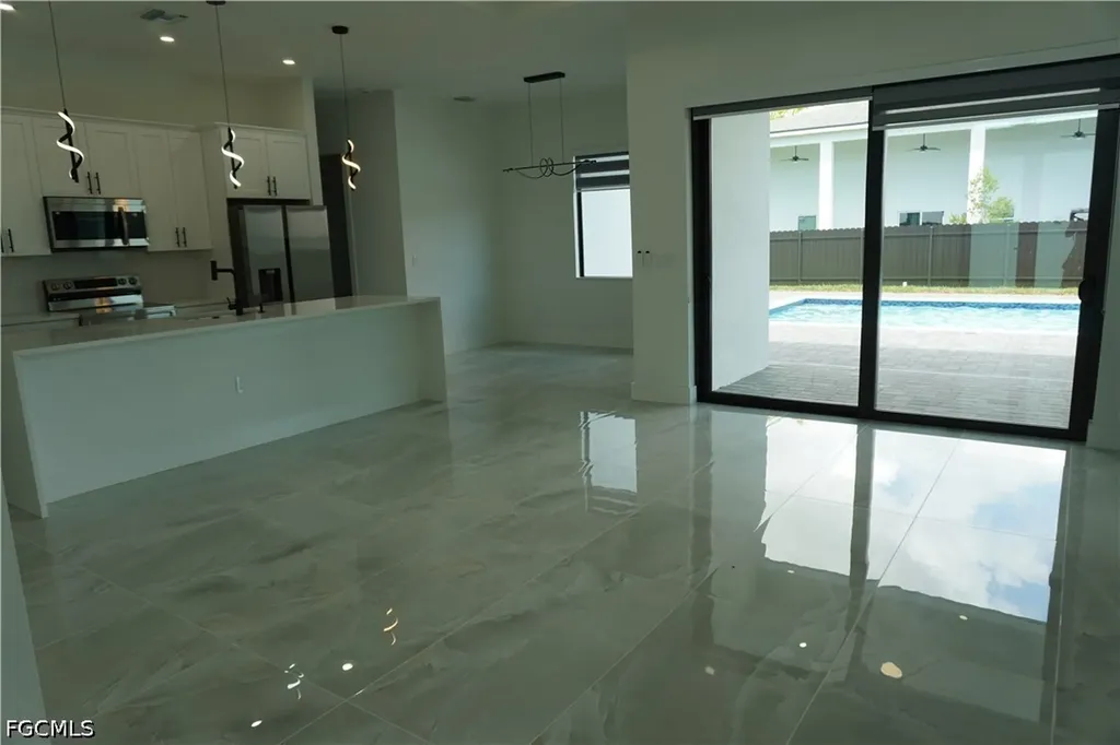 2523 SW 18th Avenue Cape Coral FL 33914