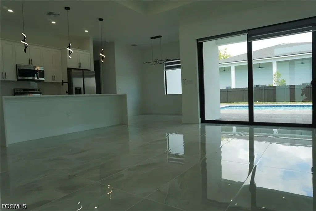 2523 SW 18th Avenue Cape Coral FL 33914