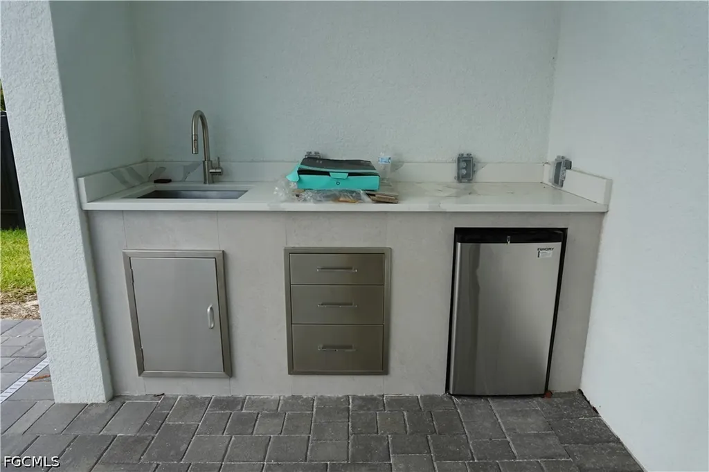 2523 SW 18th Avenue Cape Coral FL 33914