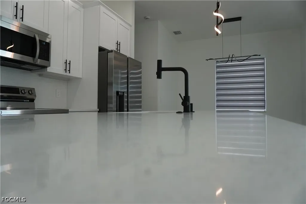 2523 SW 18th Avenue Cape Coral FL 33914