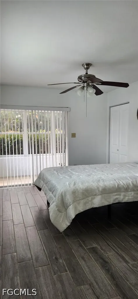 8148 Country Road Fort Myers FL 33919