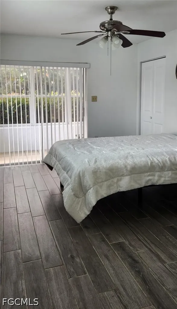 8148 Country Road Fort Myers FL 33919