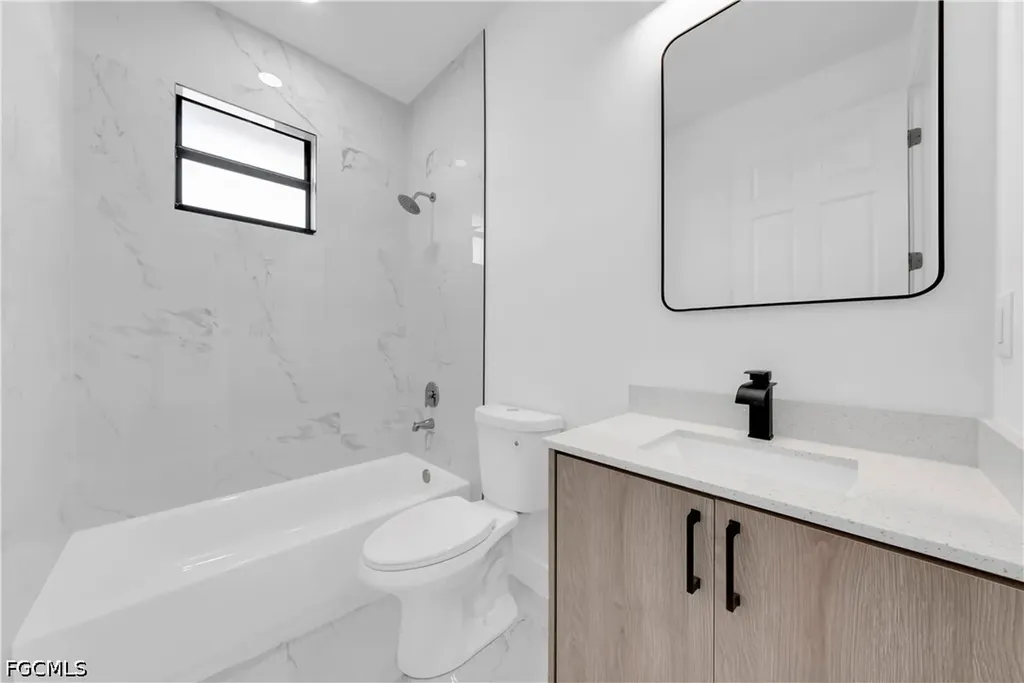 2817 5th Street SW Lehigh Acres FL 33976