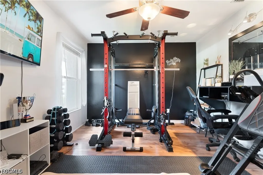 18542 Wisteria Road Fort Myers FL 33967
