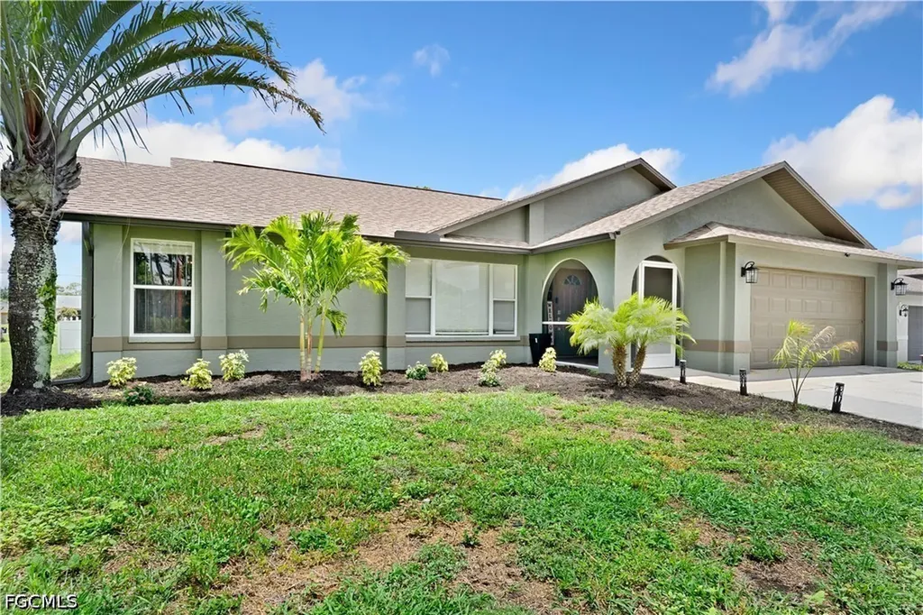 18542 Wisteria Road Fort Myers FL 33967