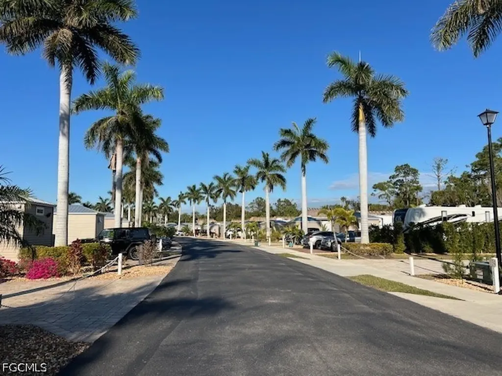 10232 Meadow Beauty Trail Fort Myers FL 33905