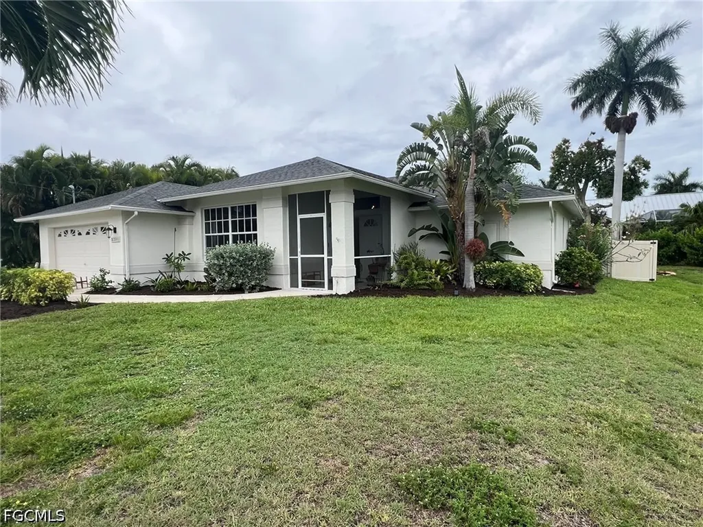 5231 SW 27th Place Cape Coral FL 33914