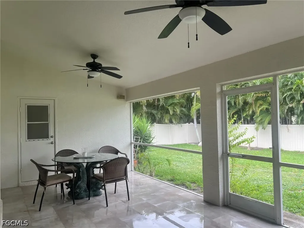 5231 SW 27th Place Cape Coral FL 33914