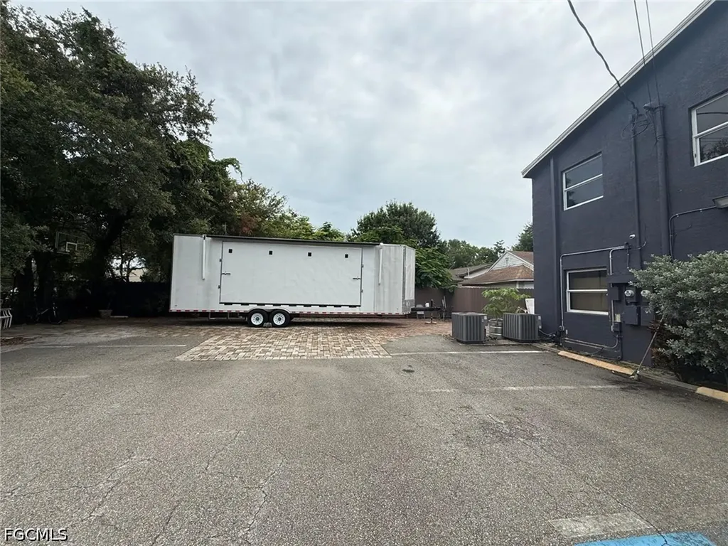 2251 Grand Avenue Fort Myers FL 33901