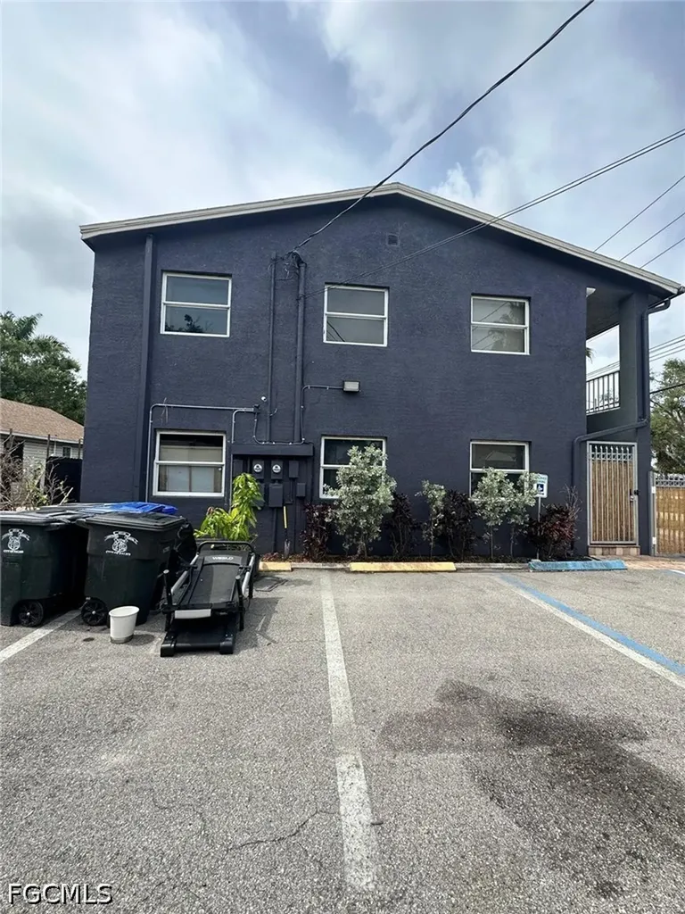 2251 Grand Avenue Fort Myers FL 33901