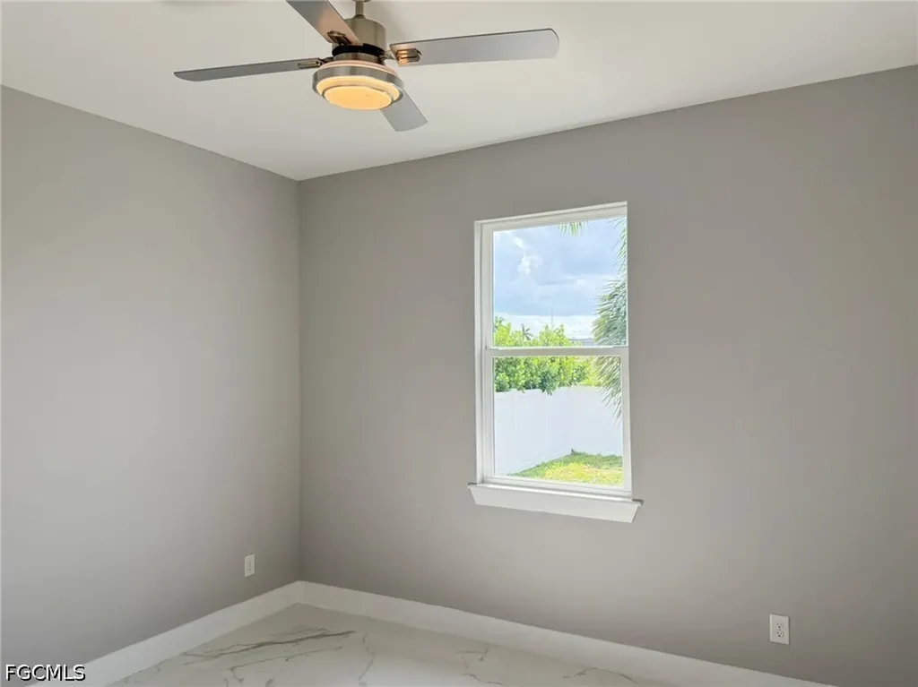 124 SW 31st Place Cape Coral FL 33991