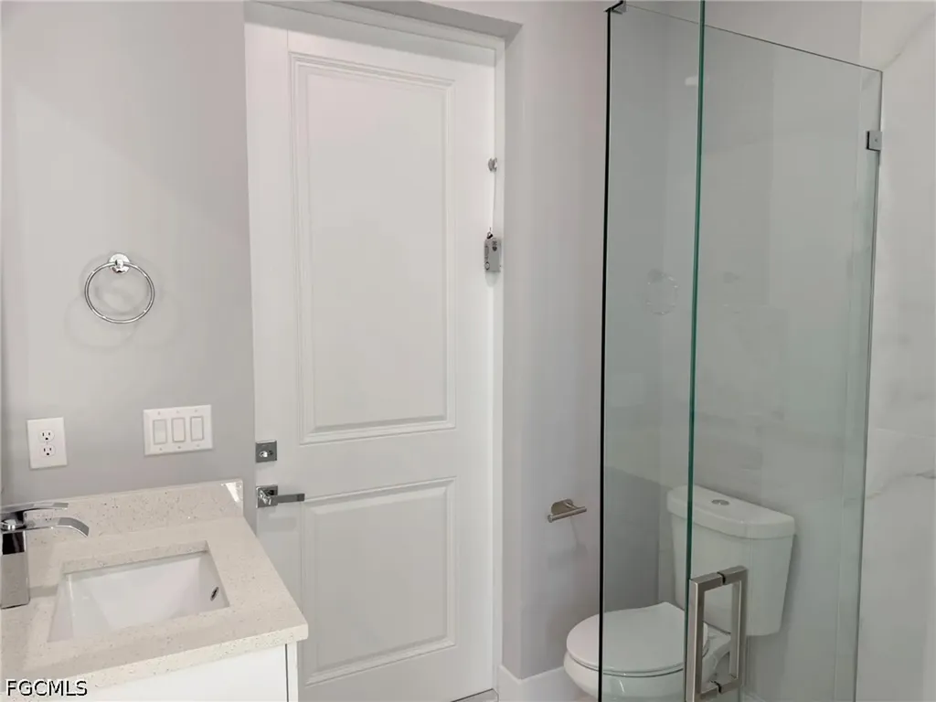 124 SW 31st Place Cape Coral FL 33991