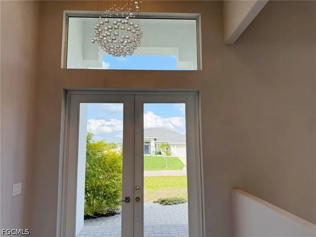 124 SW 31st Place Cape Coral FL 33991