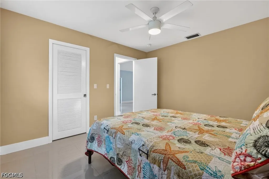 4129 Country Club Boulevard Cape Coral FL 33904