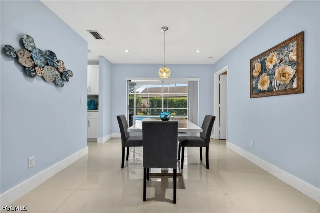 4129 Country Club Boulevard Cape Coral FL 33904