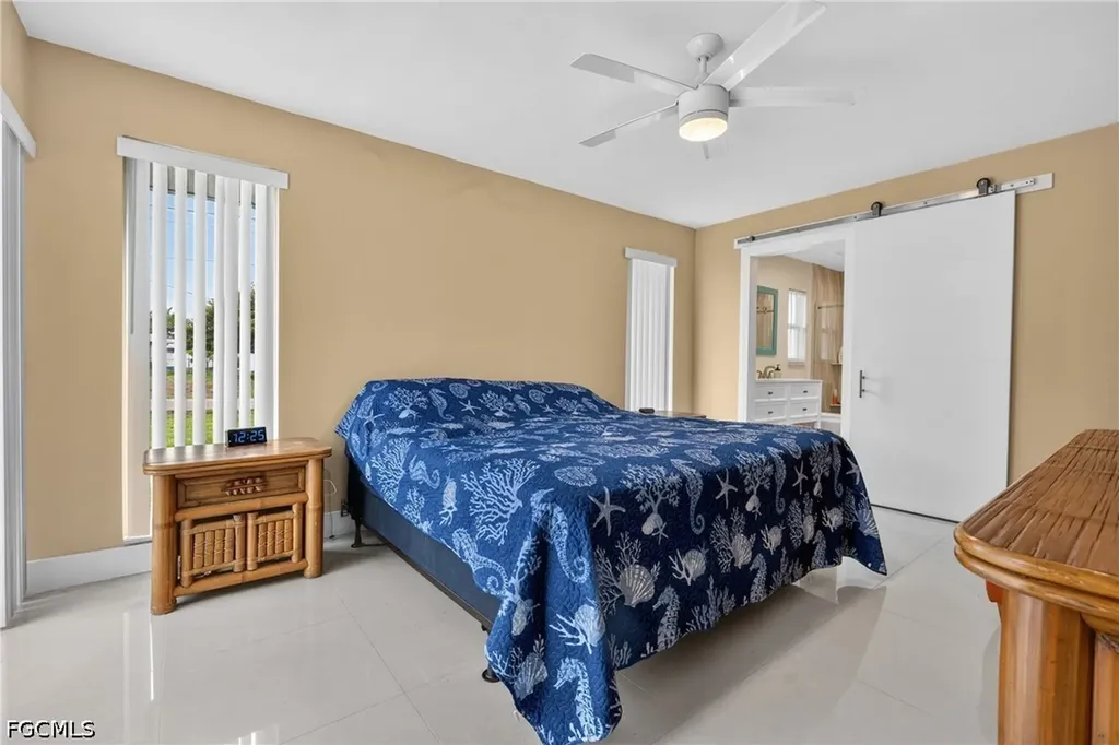 4129 Country Club Boulevard Cape Coral FL 33904