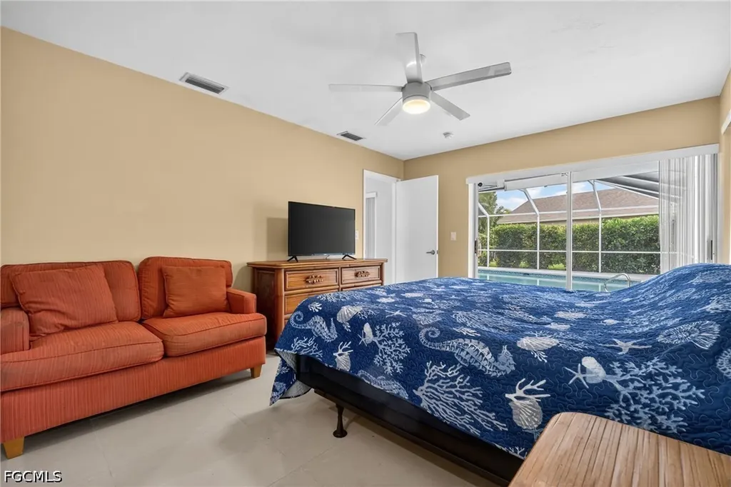 4129 Country Club Boulevard Cape Coral FL 33904
