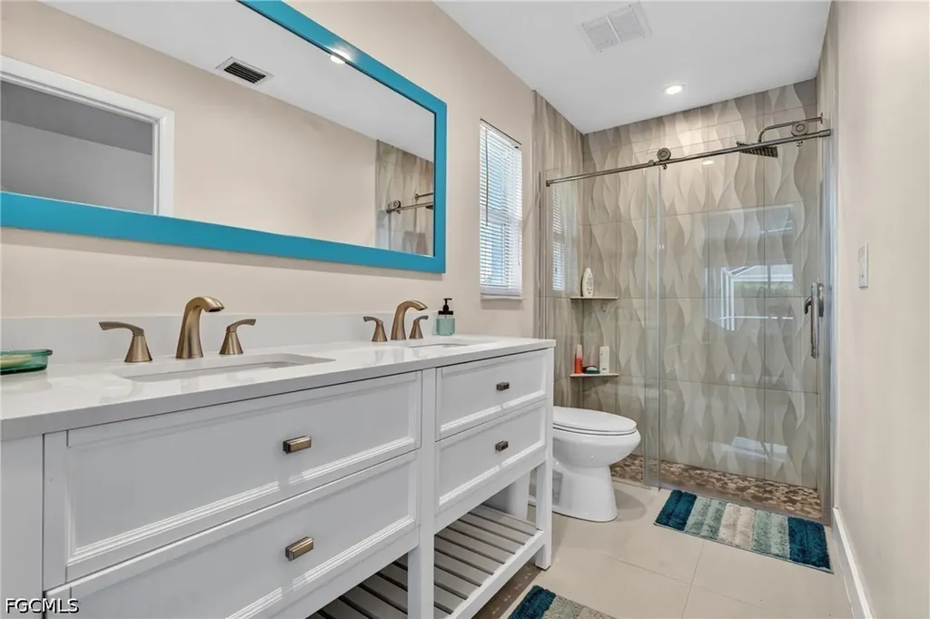 4129 Country Club Boulevard Cape Coral FL 33904