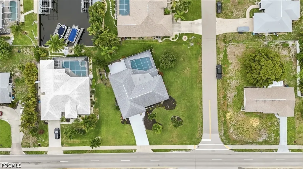 4129 Country Club Boulevard Cape Coral FL 33904