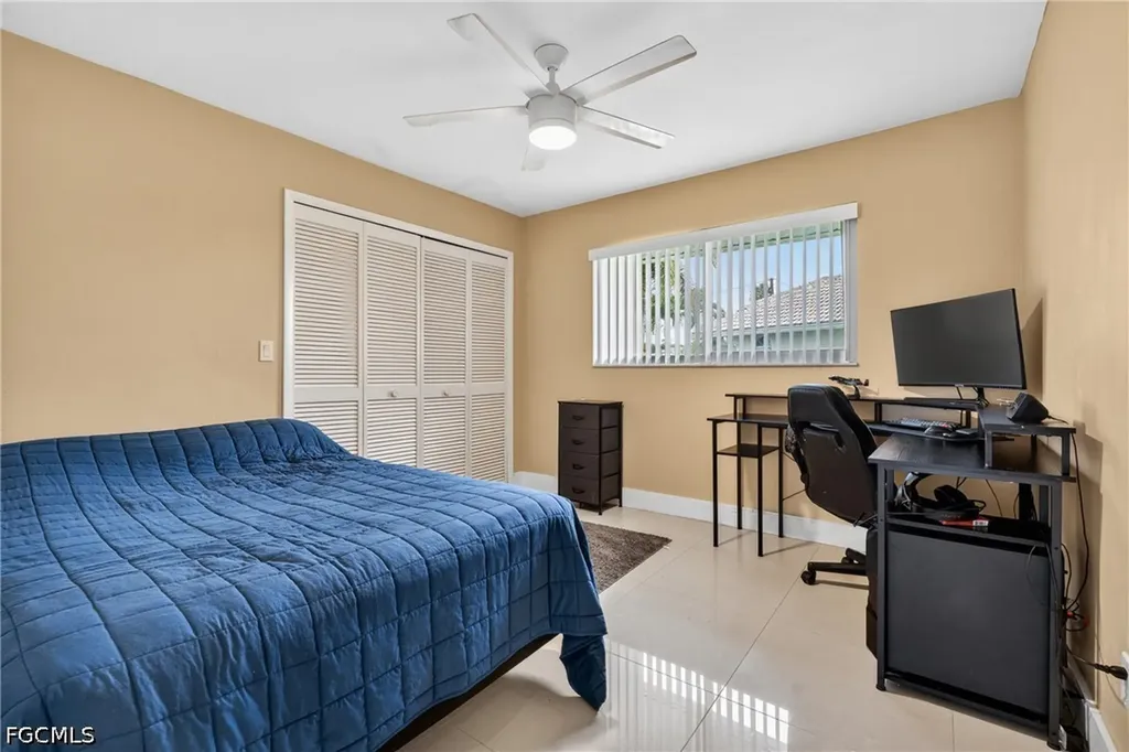 4129 Country Club Boulevard Cape Coral FL 33904