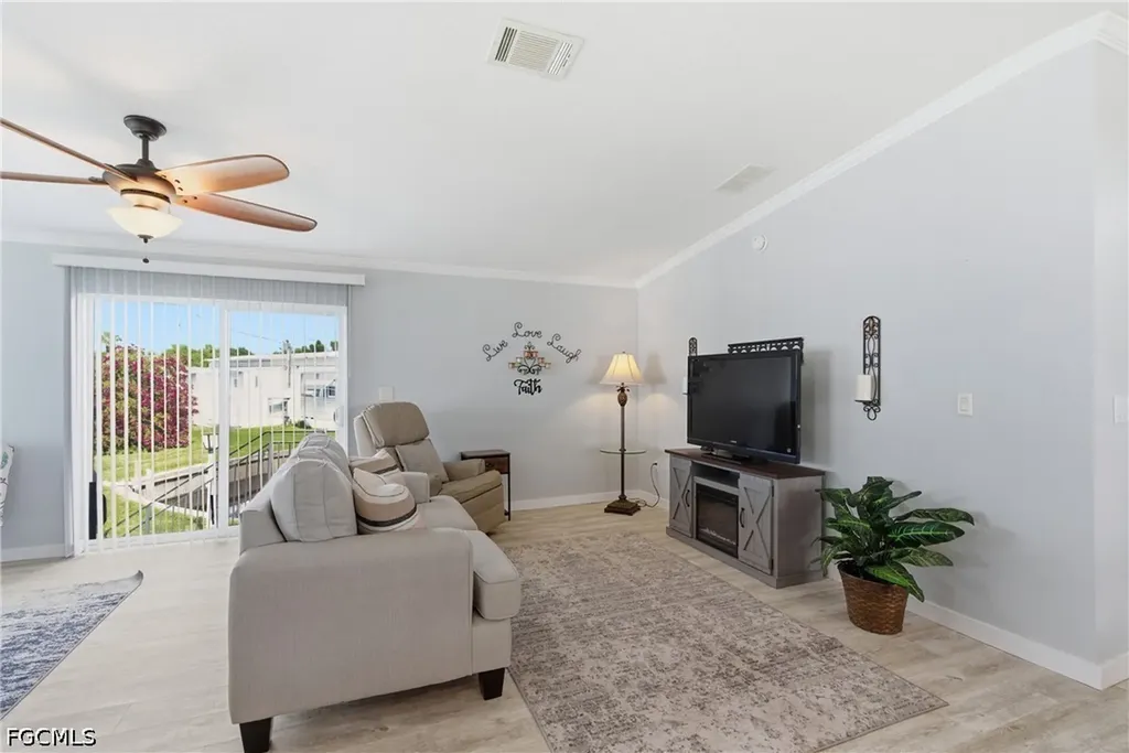 5558 Palm Beach Boulevard Fort Myers FL 33905