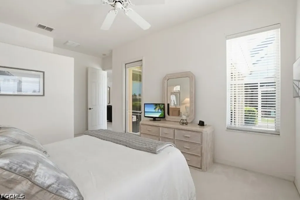 9225 Garden Pointe Fort Myers FL 33908