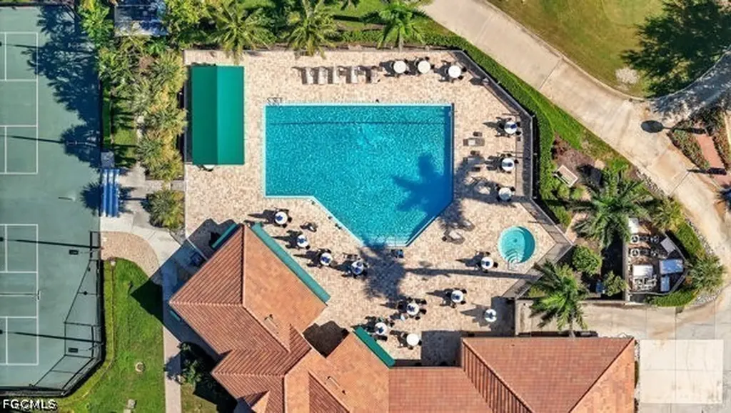 9225 Garden Pointe Fort Myers FL 33908