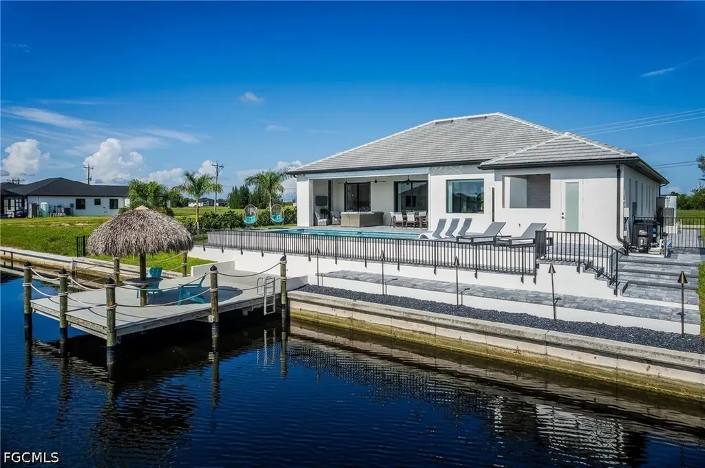 2109 Old Burnt Store Road N Cape Coral FL 33993