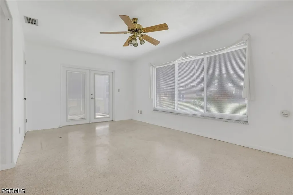 2212 E 6th Street Lehigh Acres FL 33936