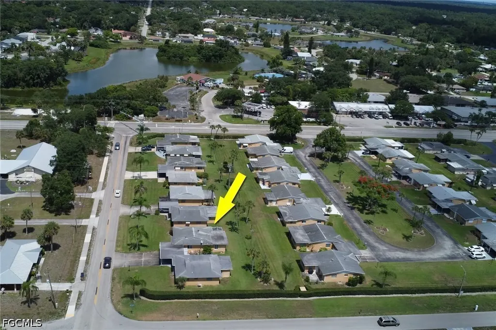 2212 E 6th Street Lehigh Acres FL 33936