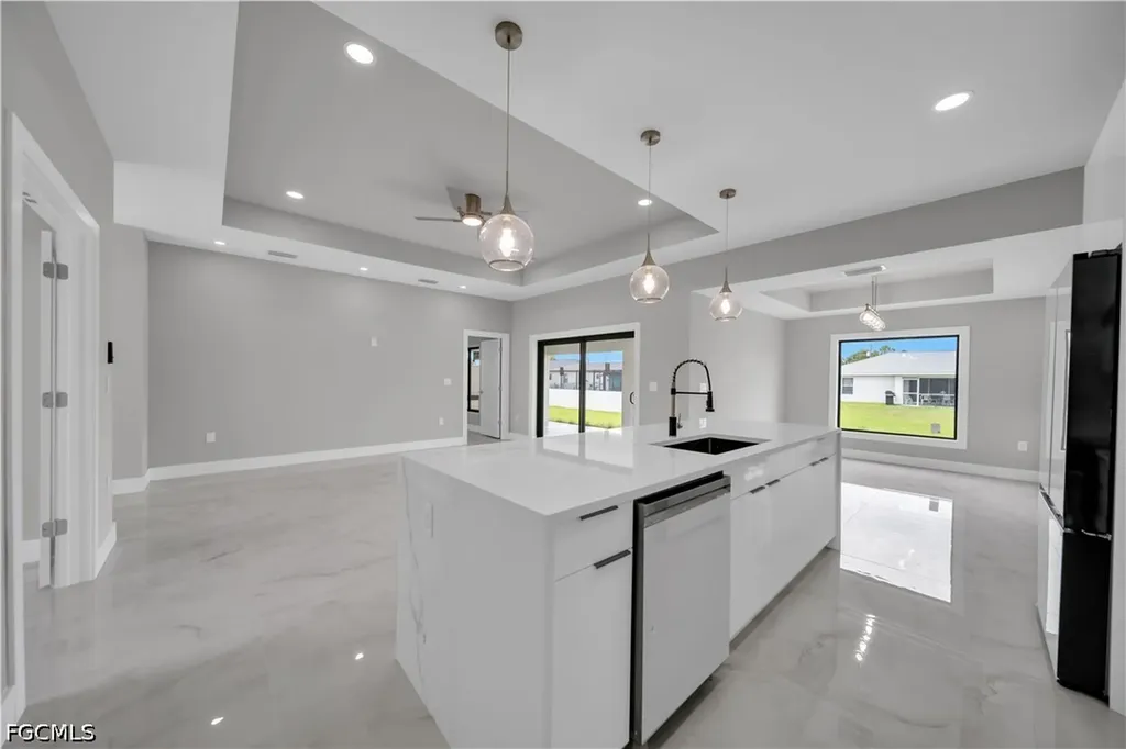 2507 39th Street SW Lehigh Acres FL 33976