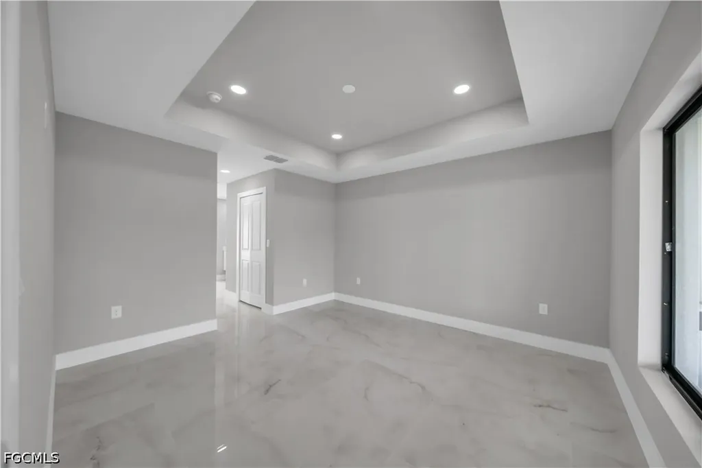 2507 39th Street SW Lehigh Acres FL 33976