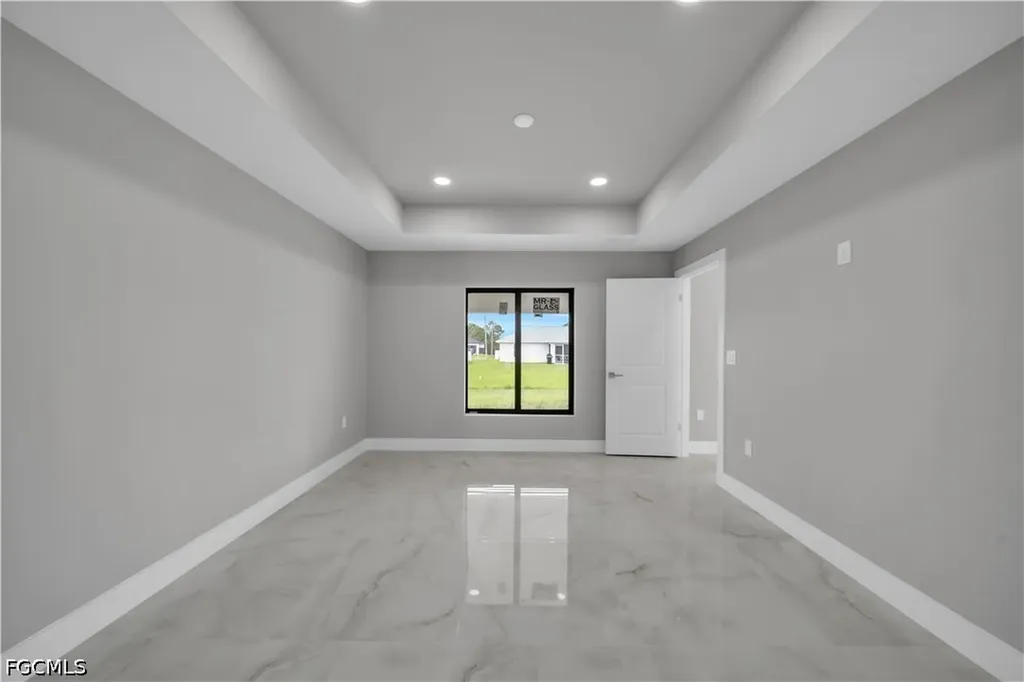 2507 39th Street SW Lehigh Acres FL 33976