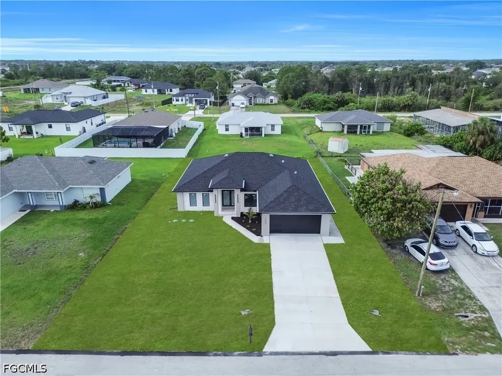 2507 39th Street SW Lehigh Acres FL 33976