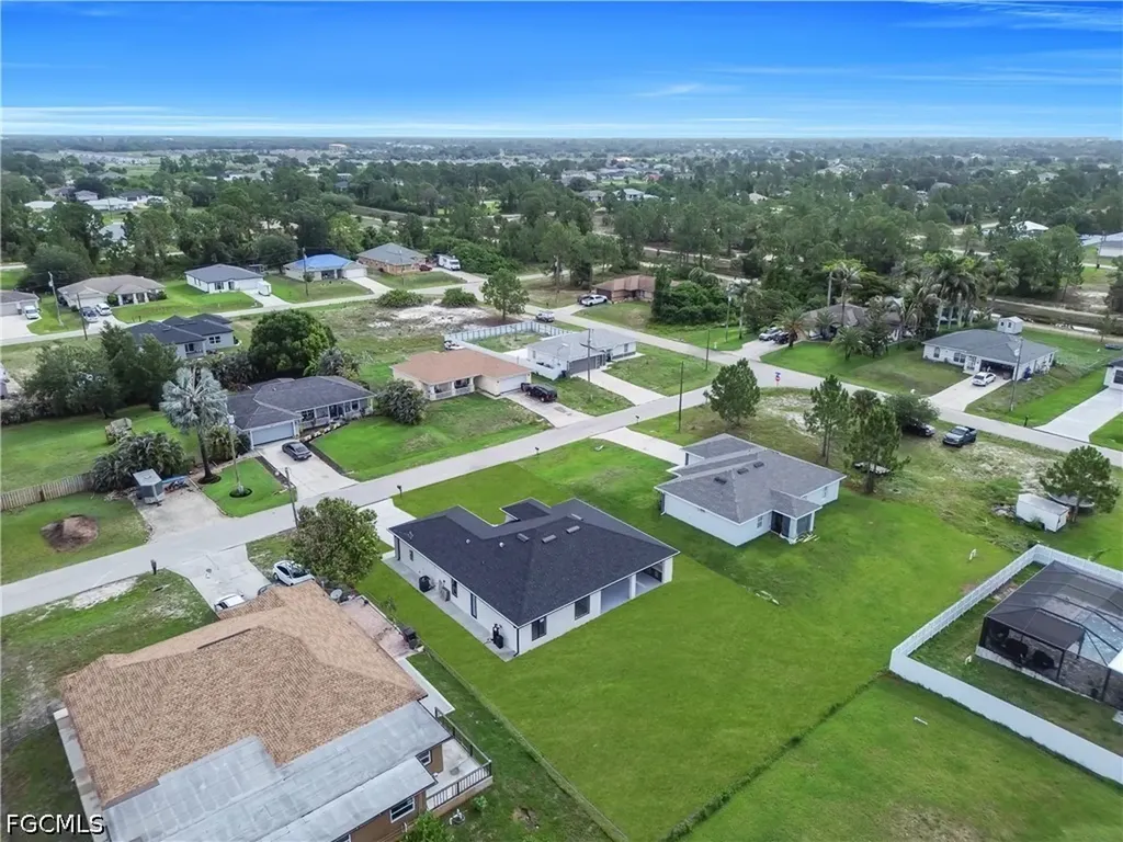 2507 39th Street SW Lehigh Acres FL 33976