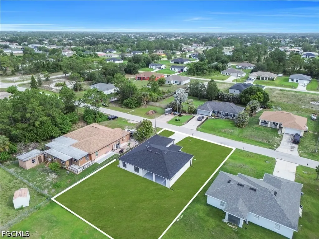 2507 39th Street SW Lehigh Acres FL 33976