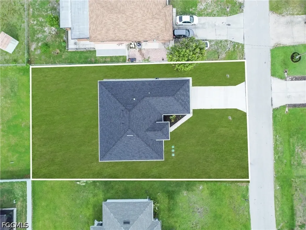 2507 39th Street SW Lehigh Acres FL 33976