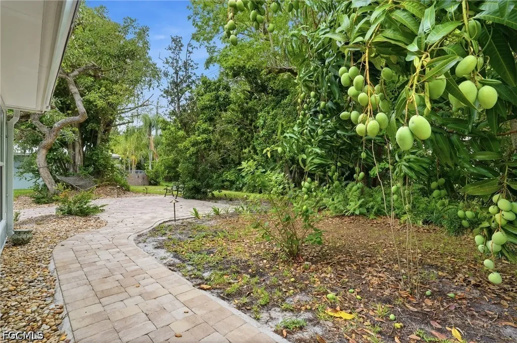 1431 Dubonnet Court Fort Myers FL 33919