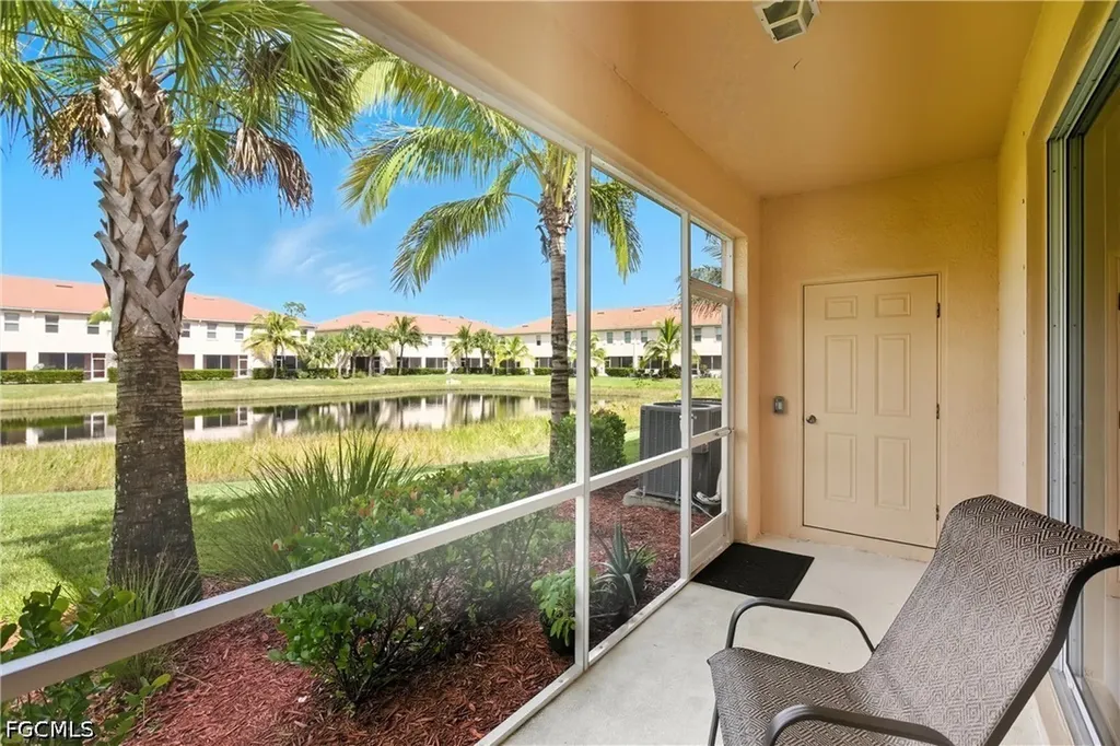 8895 Via Isola Court Fort Myers FL 33966