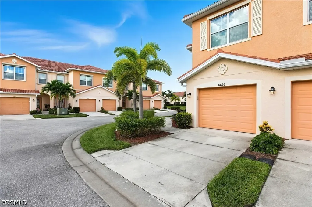 8895 Via Isola Court Fort Myers FL 33966
