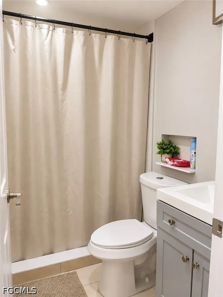 257 Evergreen Road North Fort Myers FL 33903