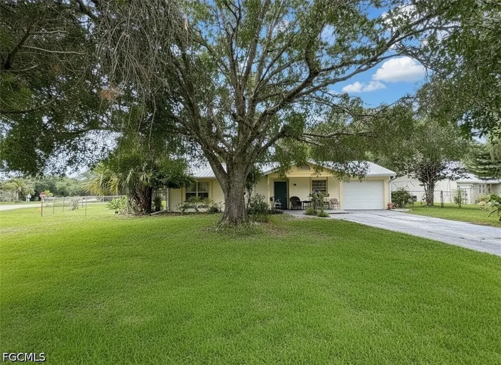 4001 Bishop Circle Labelle FL 33935