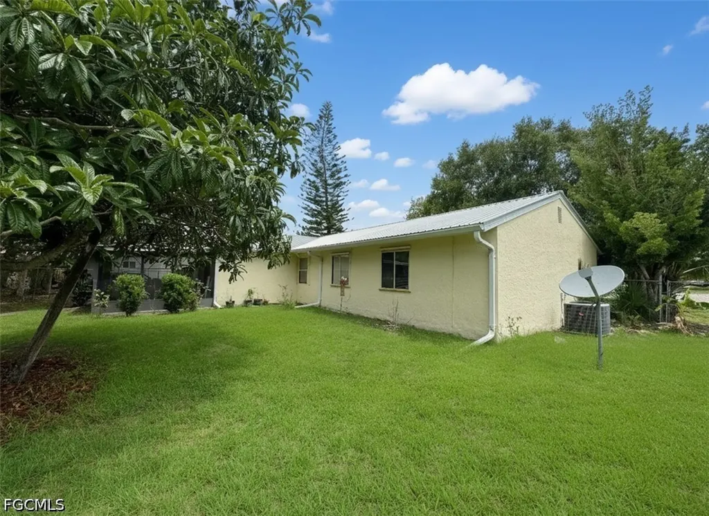 4001 Bishop Circle Labelle FL 33935