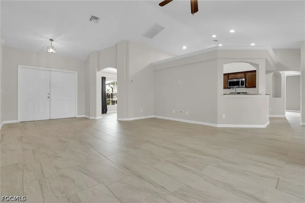 1237 Bermar Street Fort Myers FL 33913