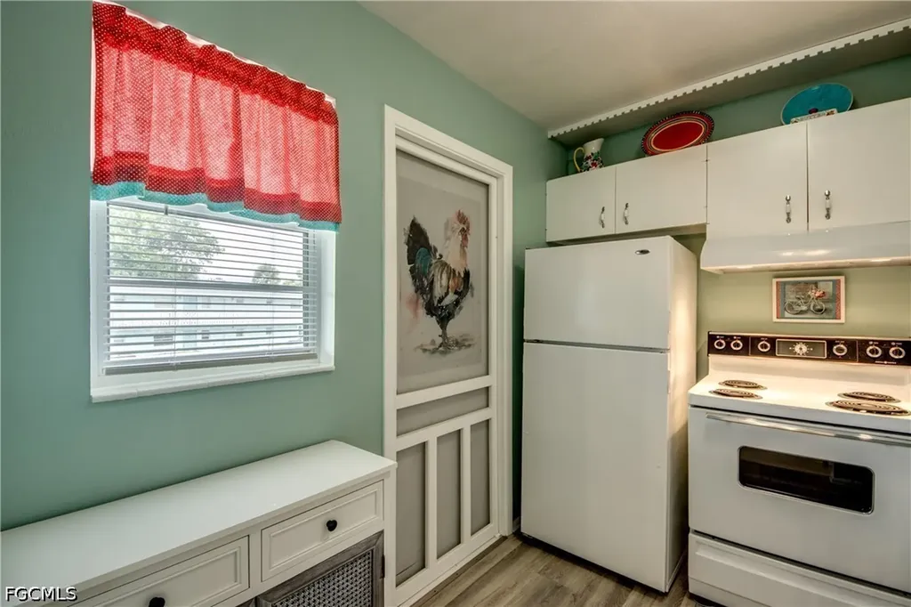 1215 Tropic Terrace North Fort Myers FL 33903