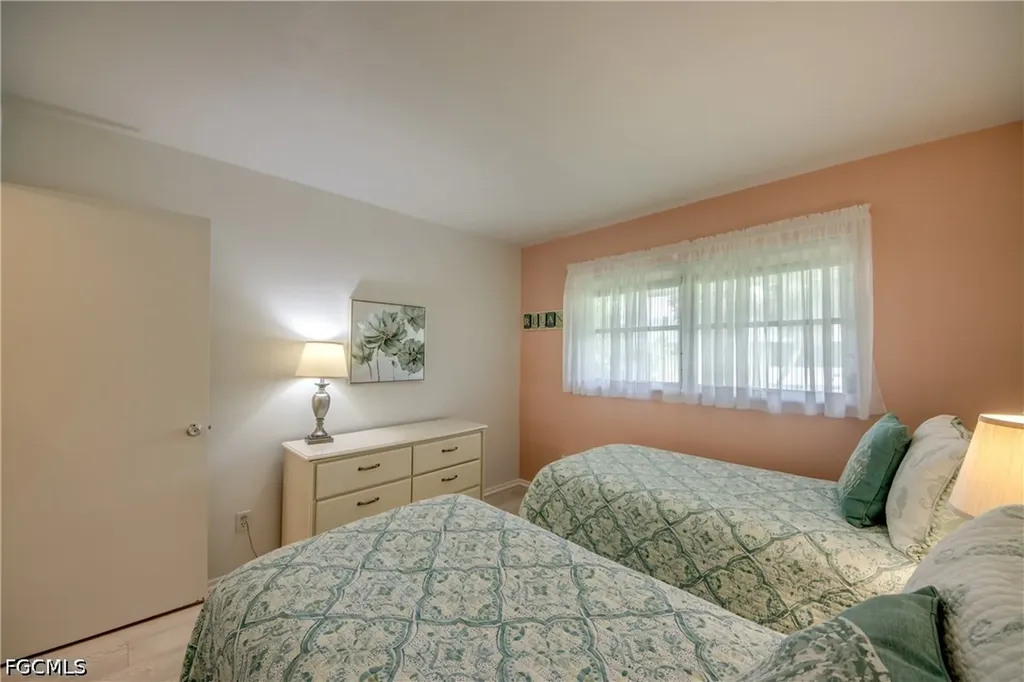 1215 Tropic Terrace North Fort Myers FL 33903
