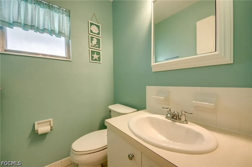 1215 Tropic Terrace North Fort Myers FL 33903